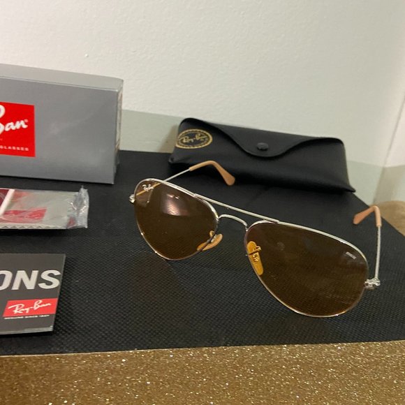 Authentic Ray-Ban Evolve 55mm Photochromic Aviator - Picture 5 of 9